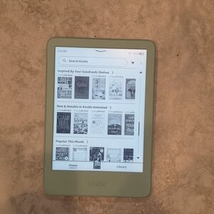 Kindle E-Reader Tablet in Sage Green - Amazon Kindle